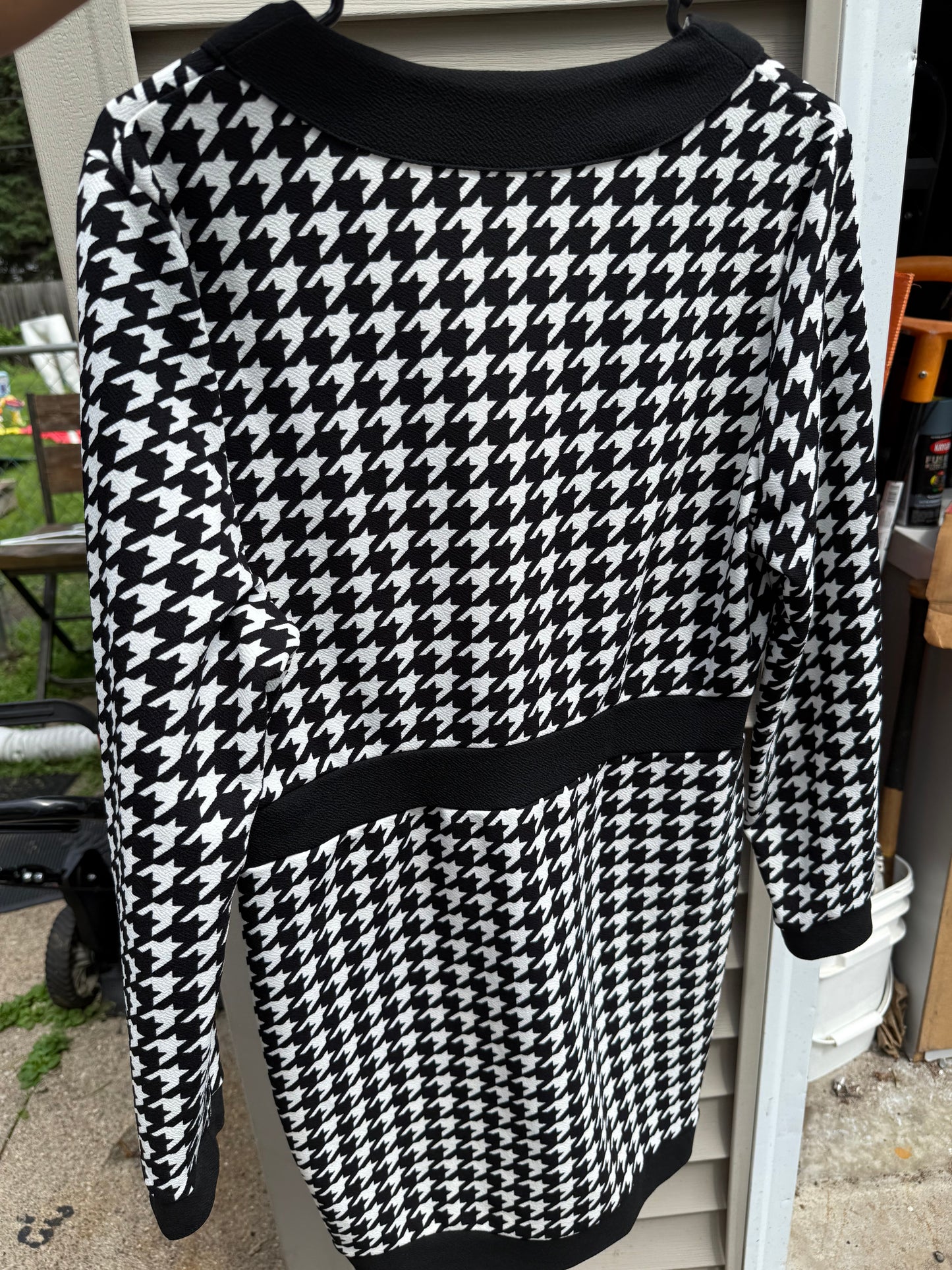 Checkered Midi Dress V-cut Size Large