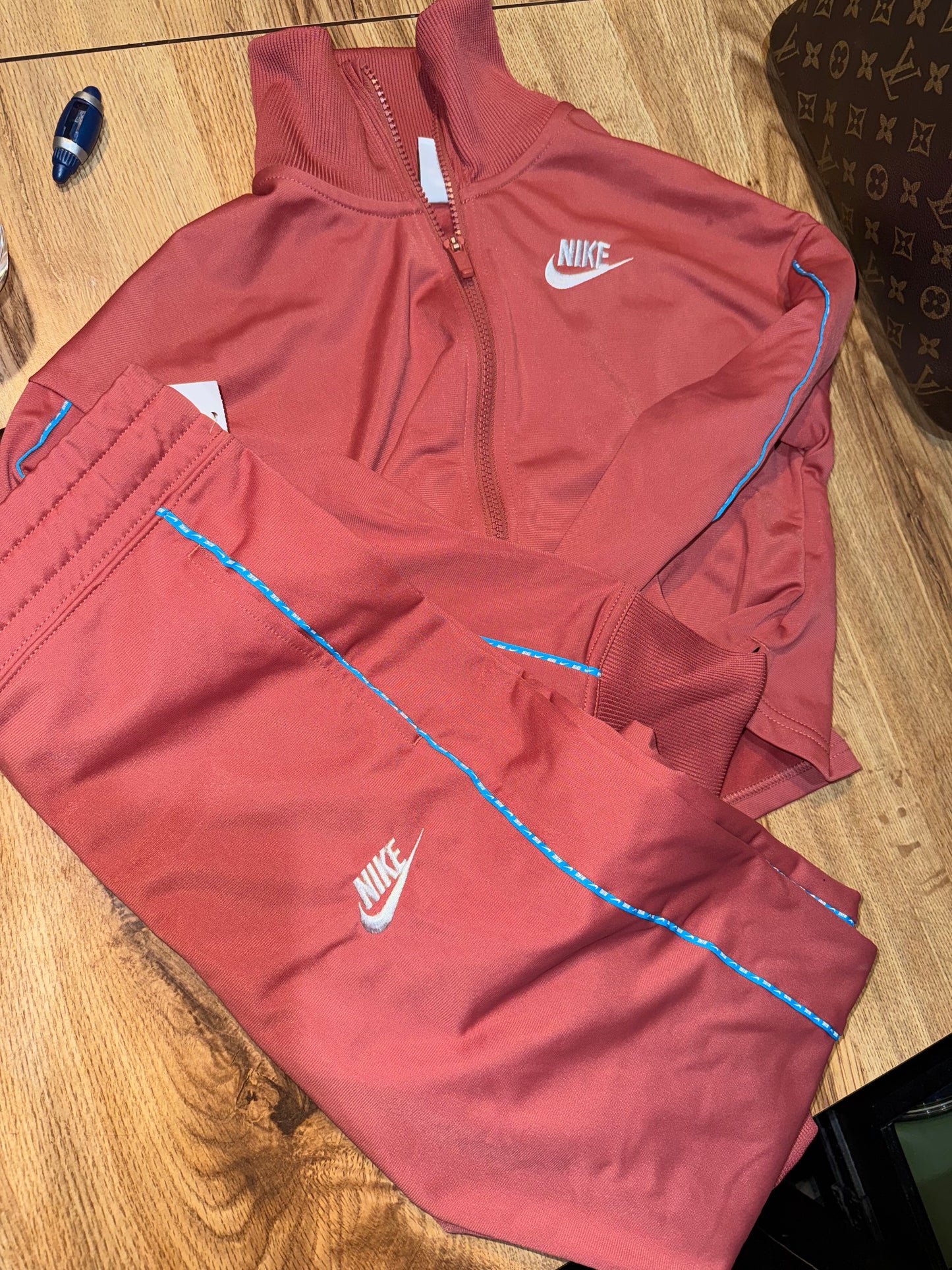 Nike Sportswear Big Kids' (girls') High-waisted Tracksuit