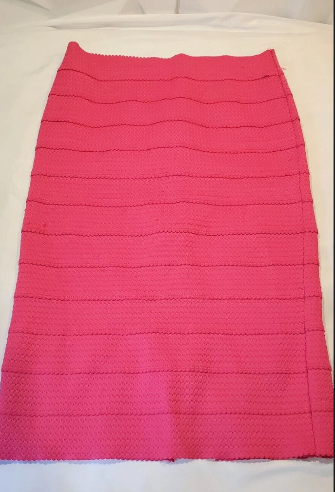 NEW YORK & COMPANY NY CO 7th Avenue Bright Pink Bandage Pencil Skirt M