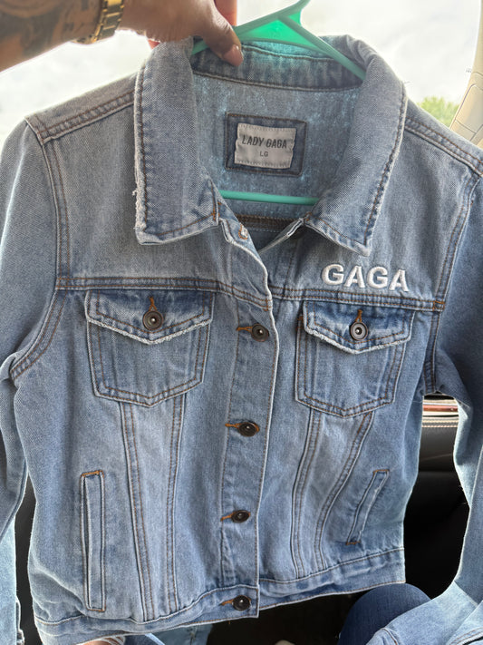 LADY GAGA Denim Jean Jacket Size Large Joanne Tour Embroidered Light Wash