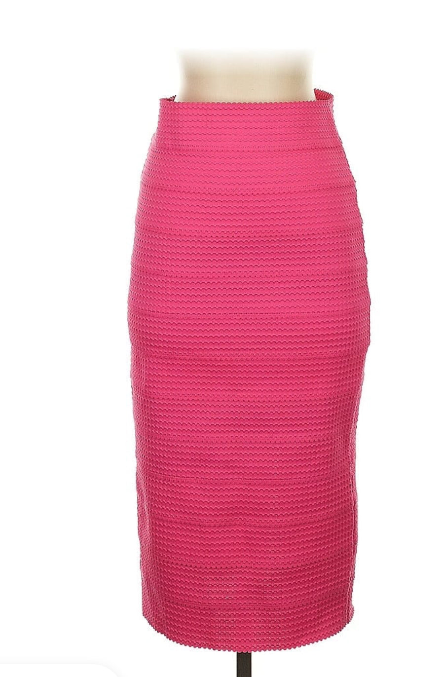 NEW YORK & COMPANY NY CO 7th Avenue Bright Pink Bandage Pencil Skirt M